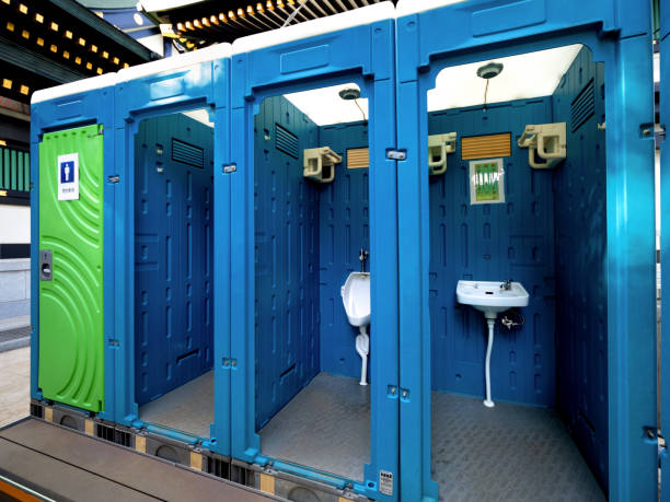 Best High-end porta potty rental  in Phelan, CA